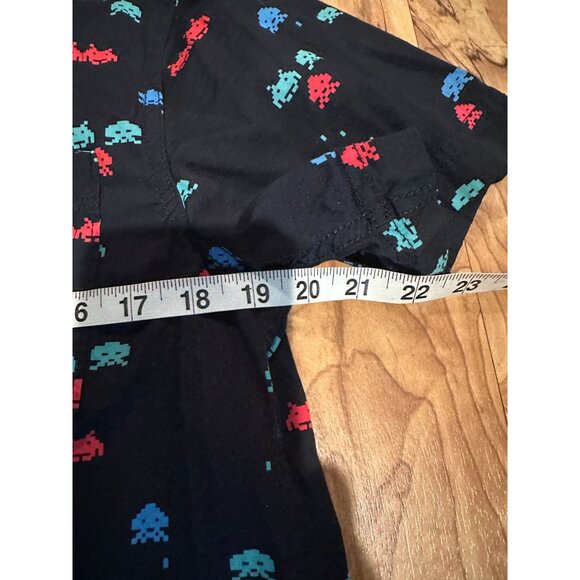 👾 American Republic Space Invaders Button-Down Shirt – Size M – 100% Cotton (#2 - Picture 4 of 7